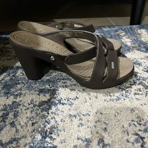 Crocs Brown Cyprus IV Open Toe Heels Size 8